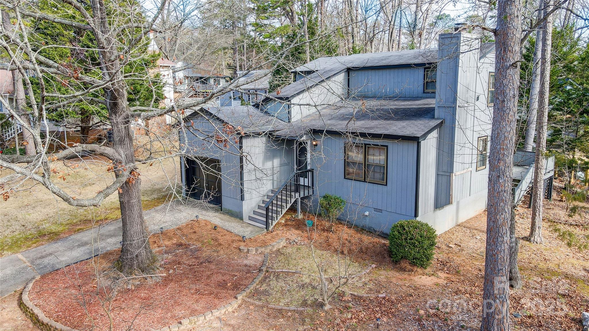 Tega Cay - Residential