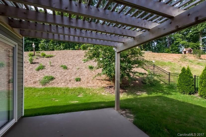 Stowe Pointe - Residential Lease