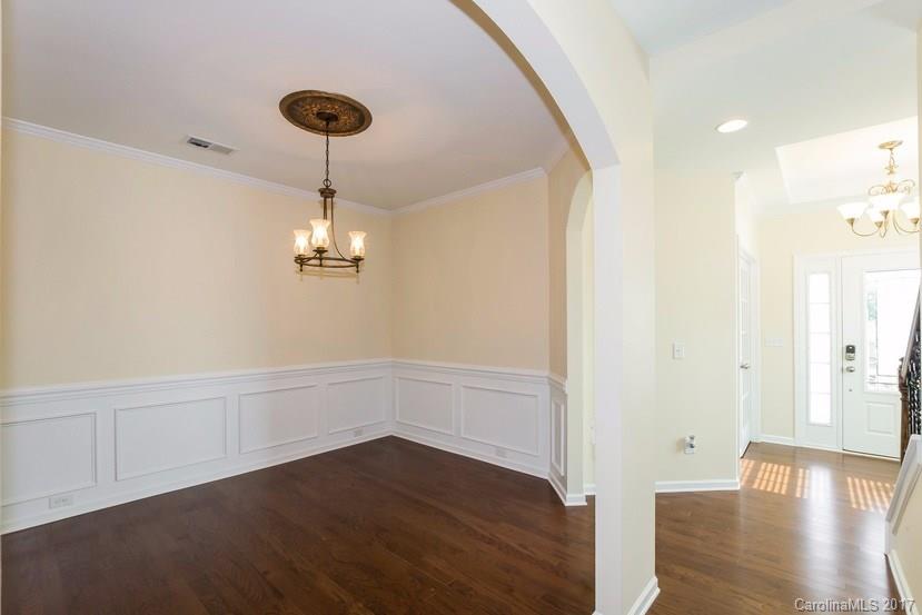 Stowe Pointe - Residential Lease