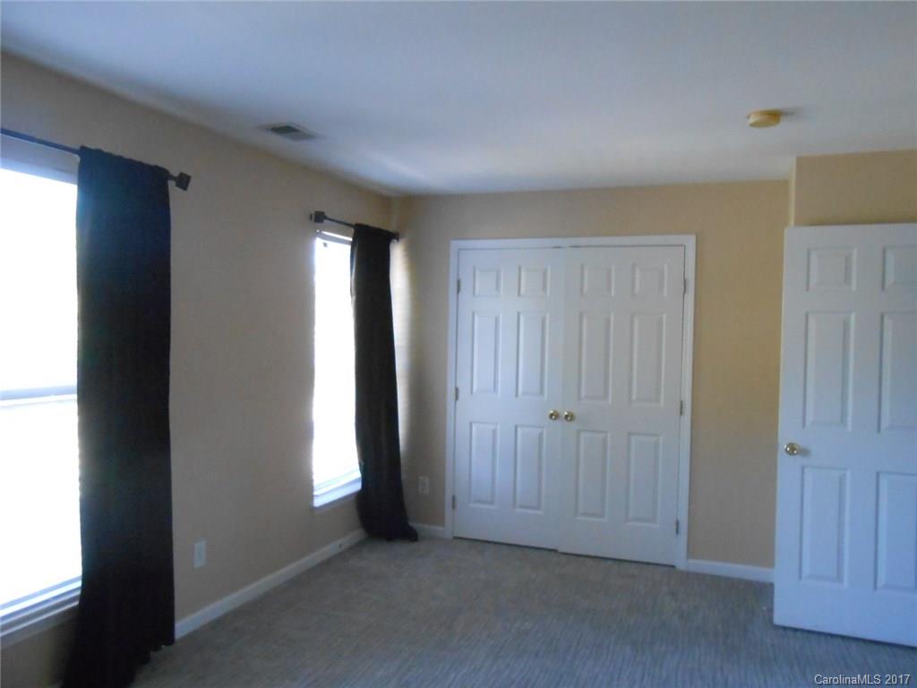 Oakhurst - Residential Lease