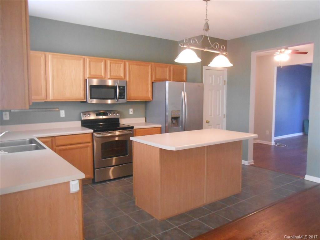 Oakhurst - Residential Lease