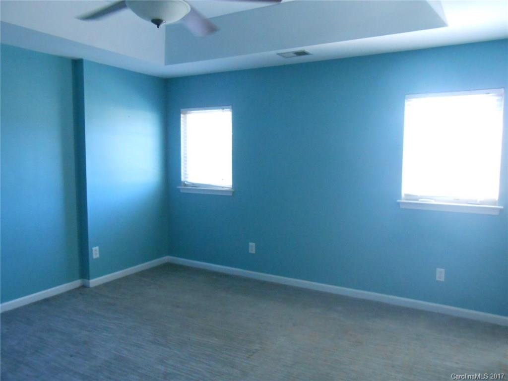 Oakhurst - Residential Lease