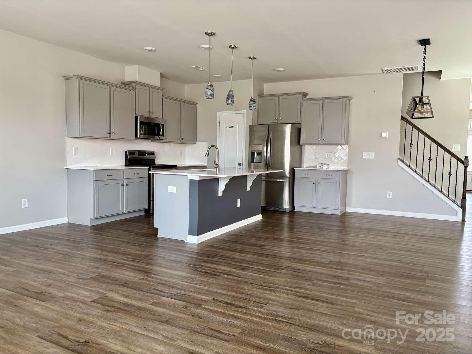 11220 Westbranch Parkway