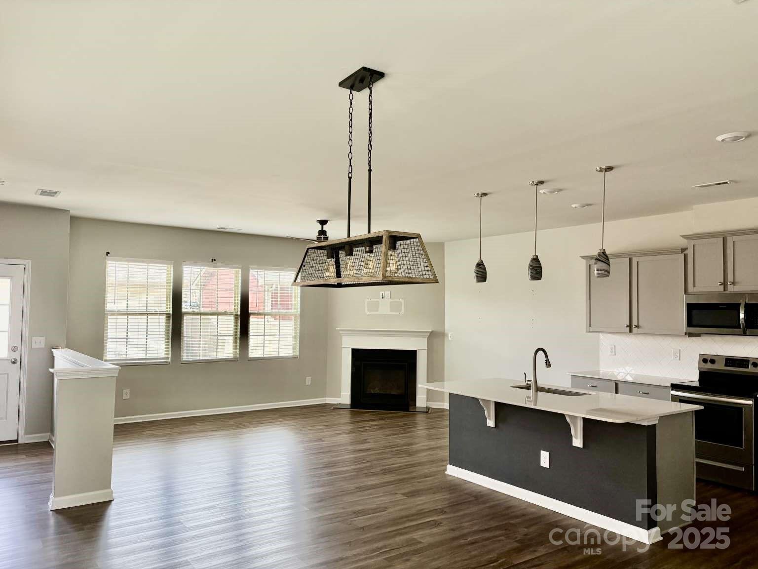 11220 Westbranch Parkway