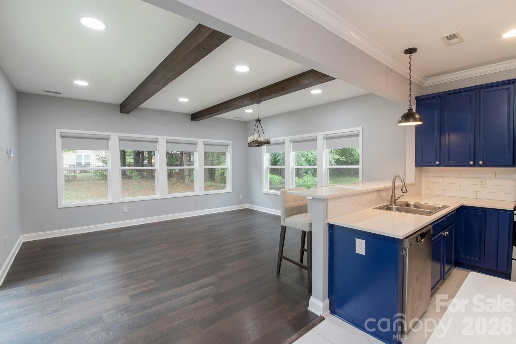 1573 Wilburn Park Lane NW