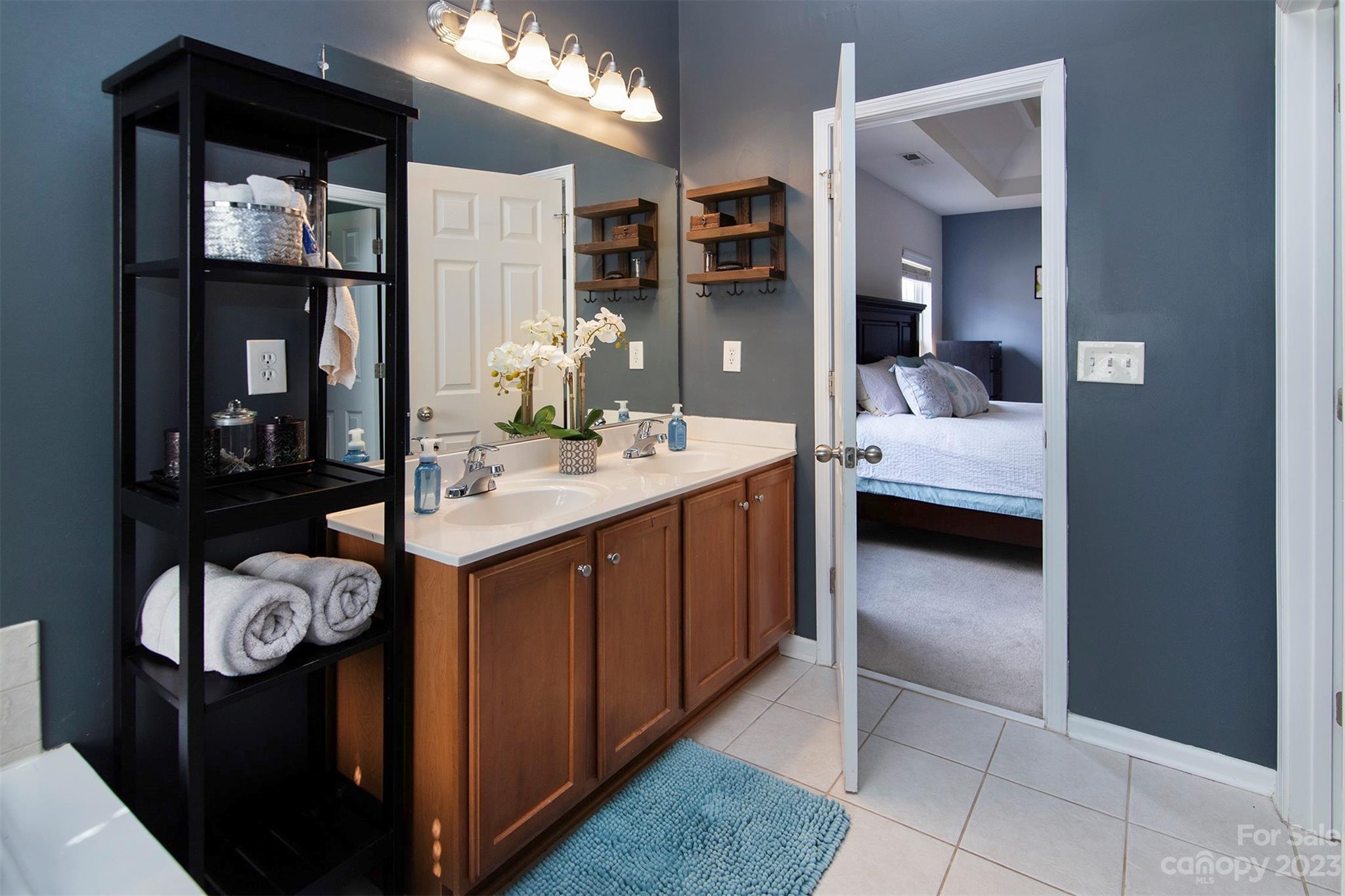 Hampton Place - Residential