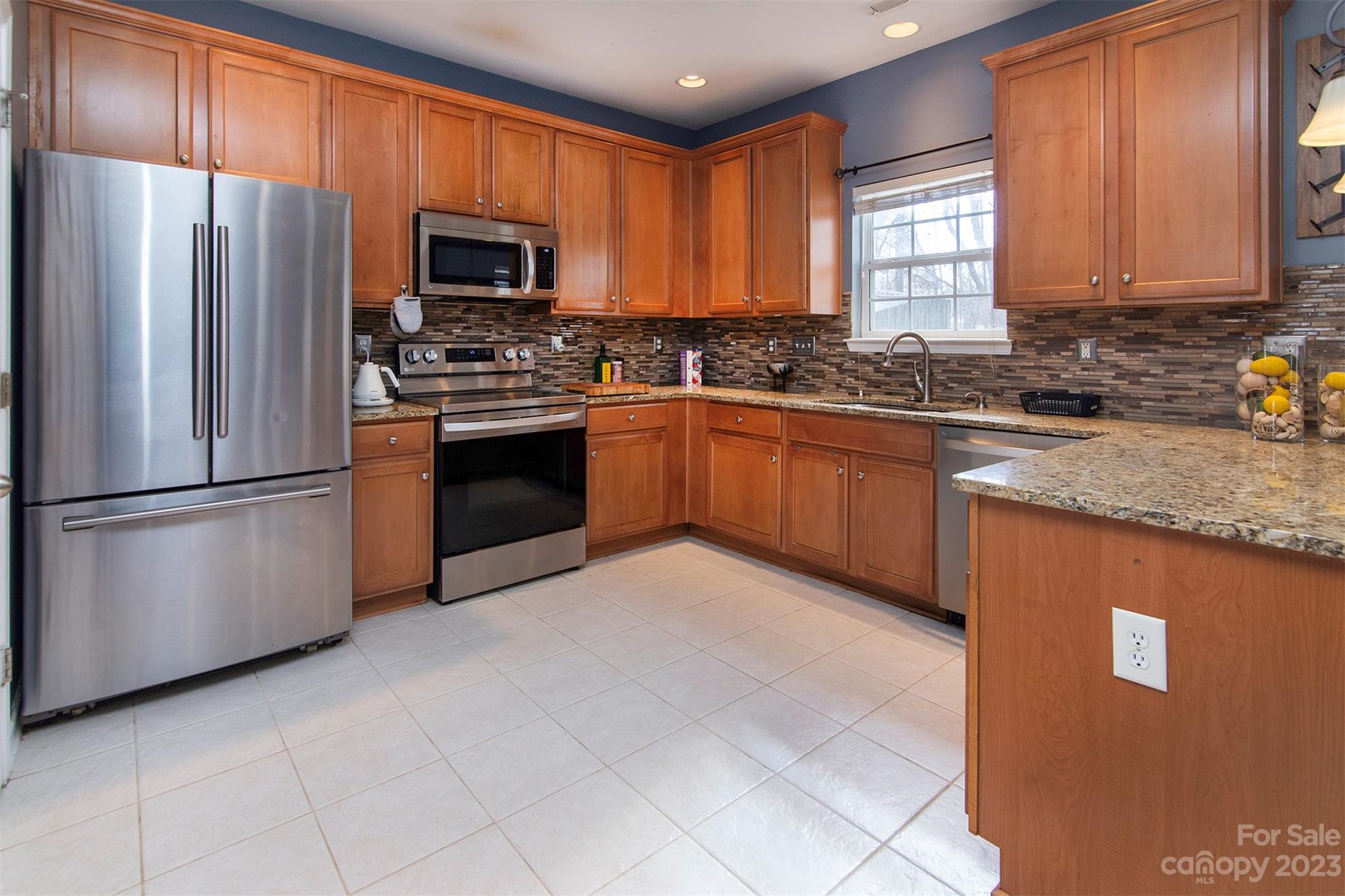 Hampton Place - Residential