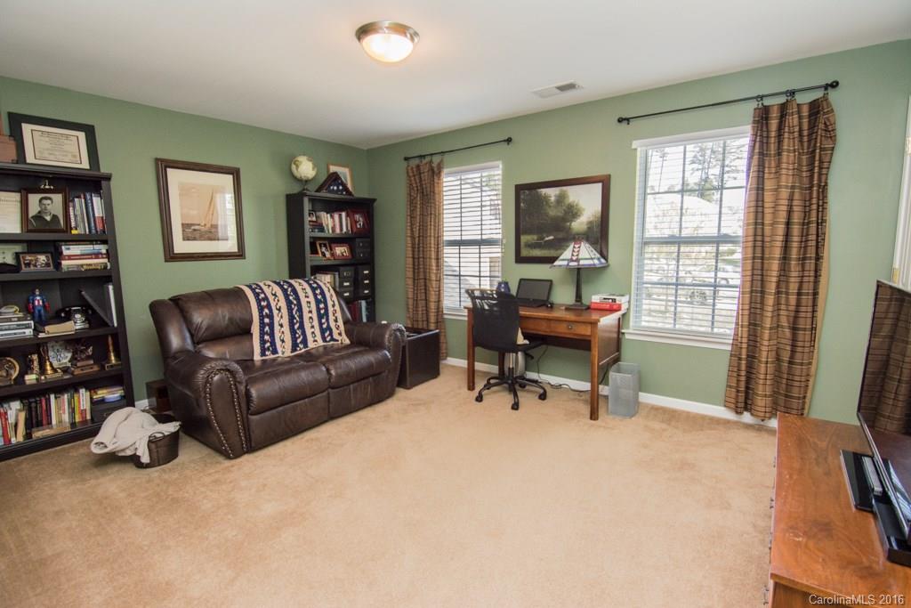 Dutchmans Meadow - Residential