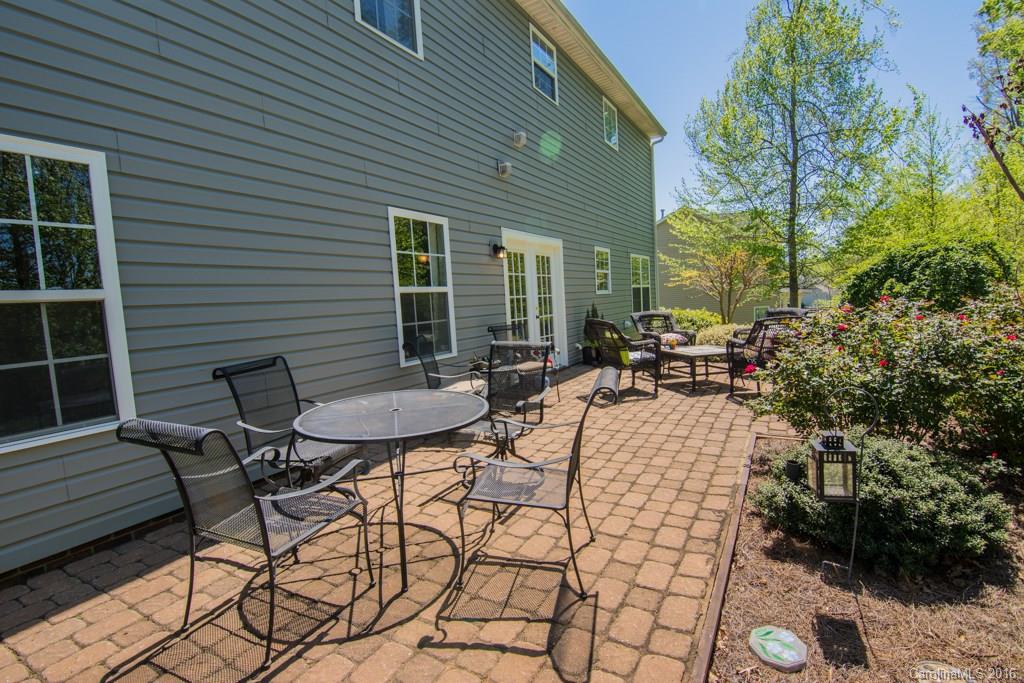 Dutchmans Meadow - Residential