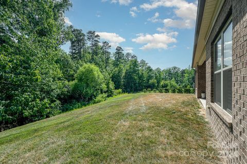 A home in Huntersville