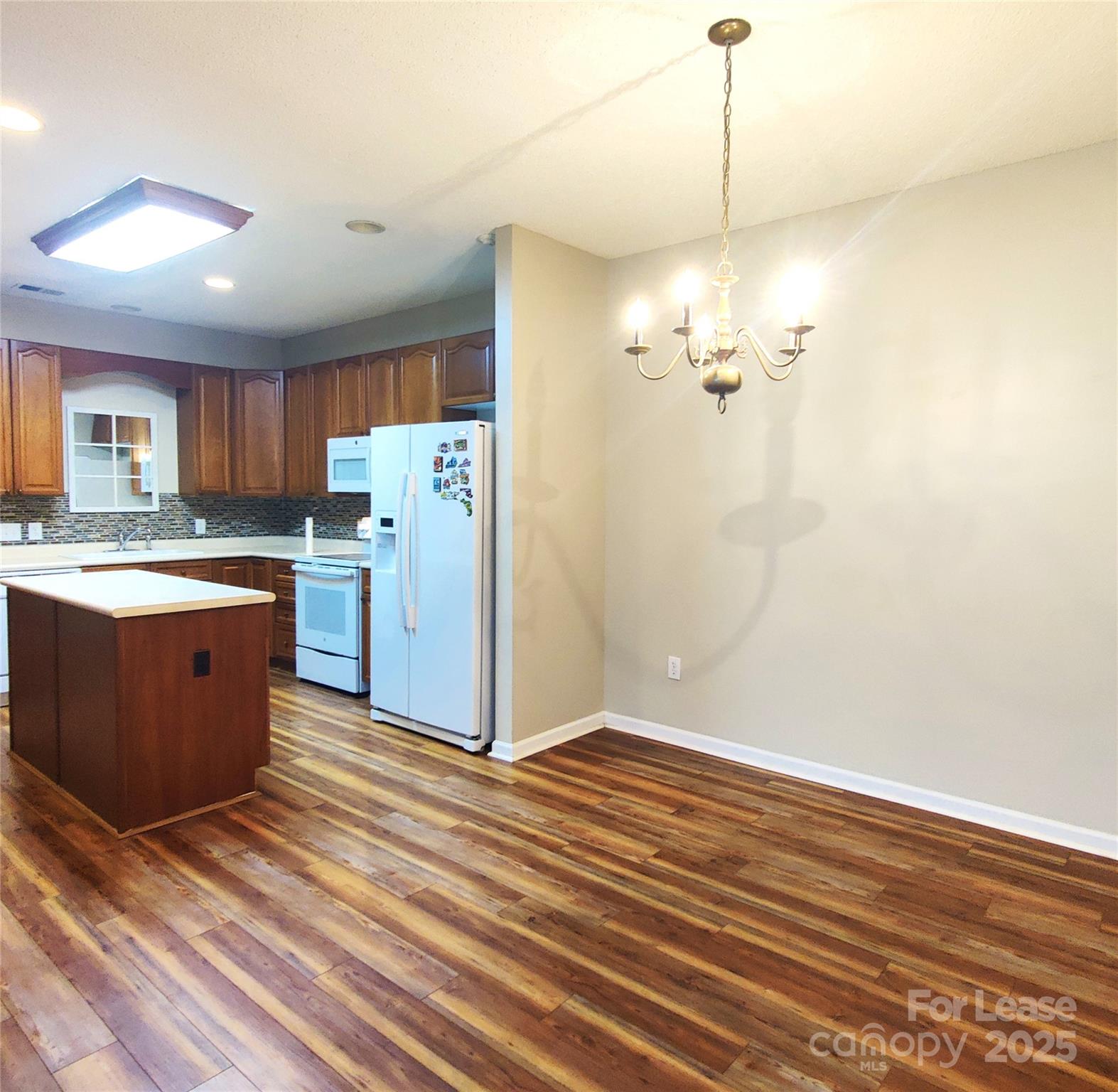 Huntington Ridge - Residential Lease