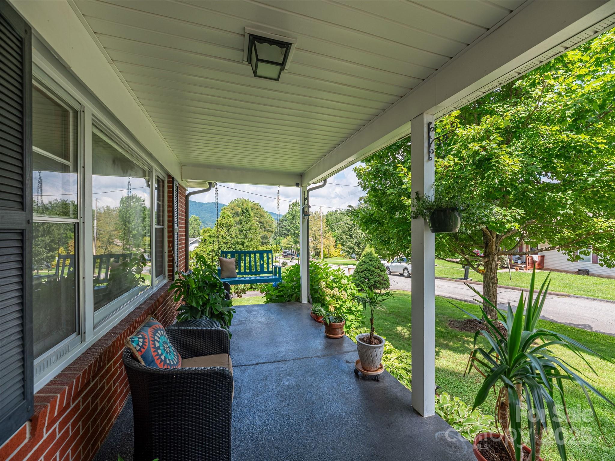 156 Highland Road