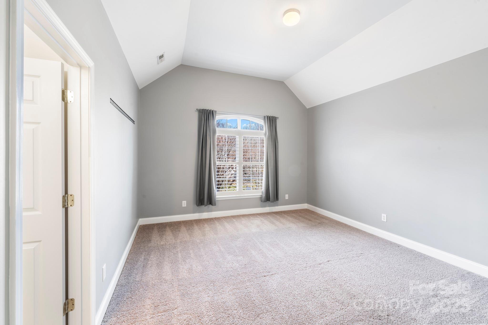 Lake Shore - Residential