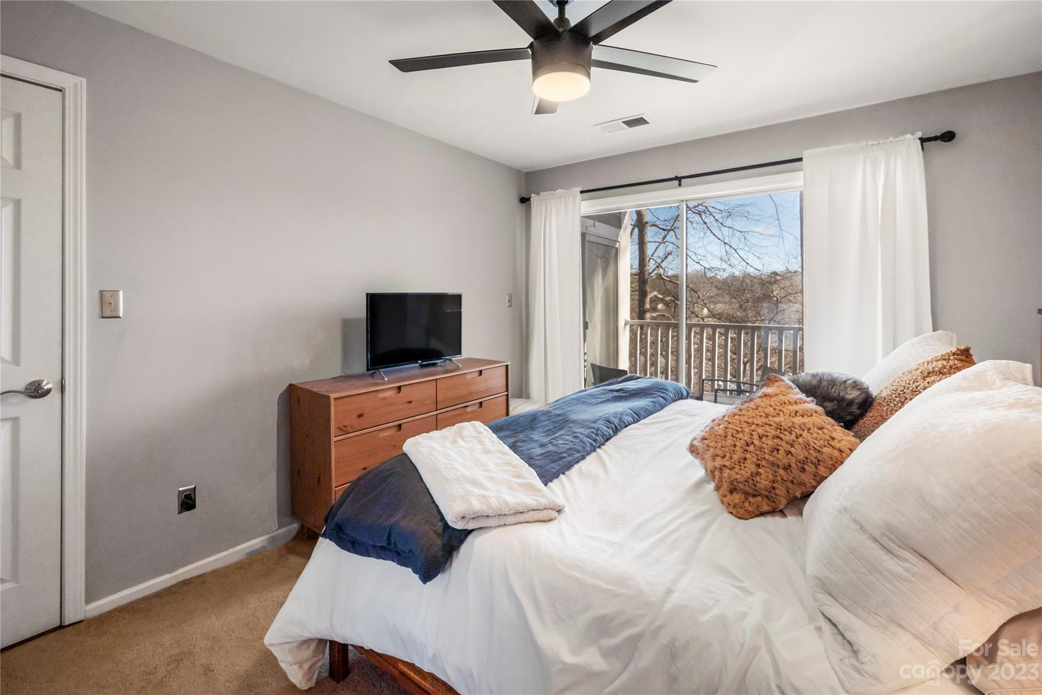 The Villages of Eastover Glen - Residential