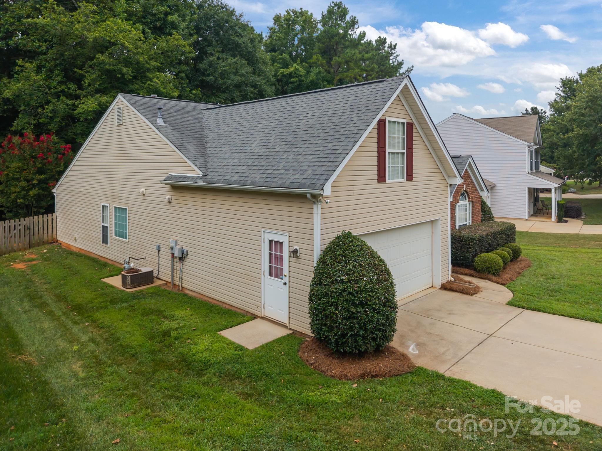 1614 Eagle Lake Drive