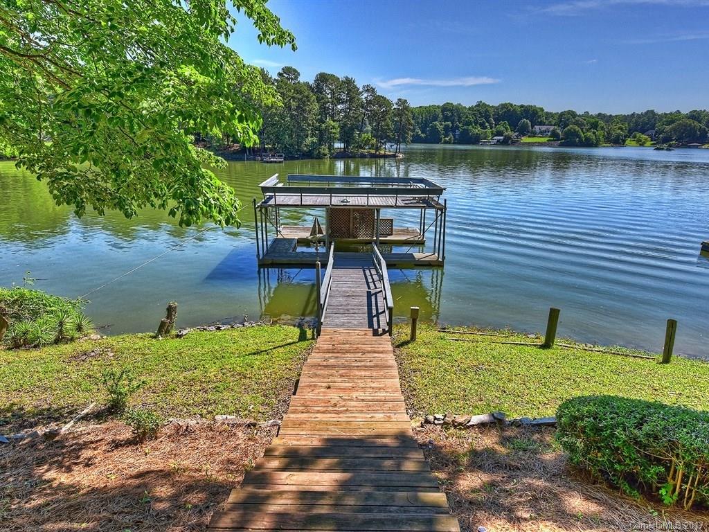 Tega Cay - Residential