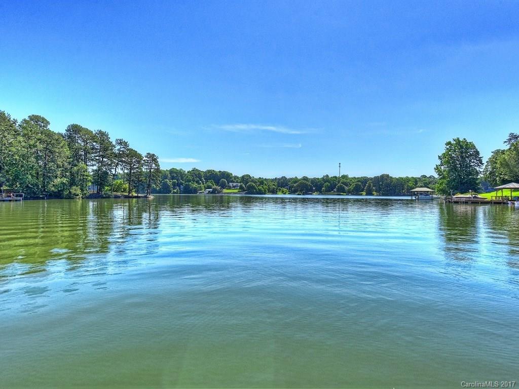 Tega Cay - Residential