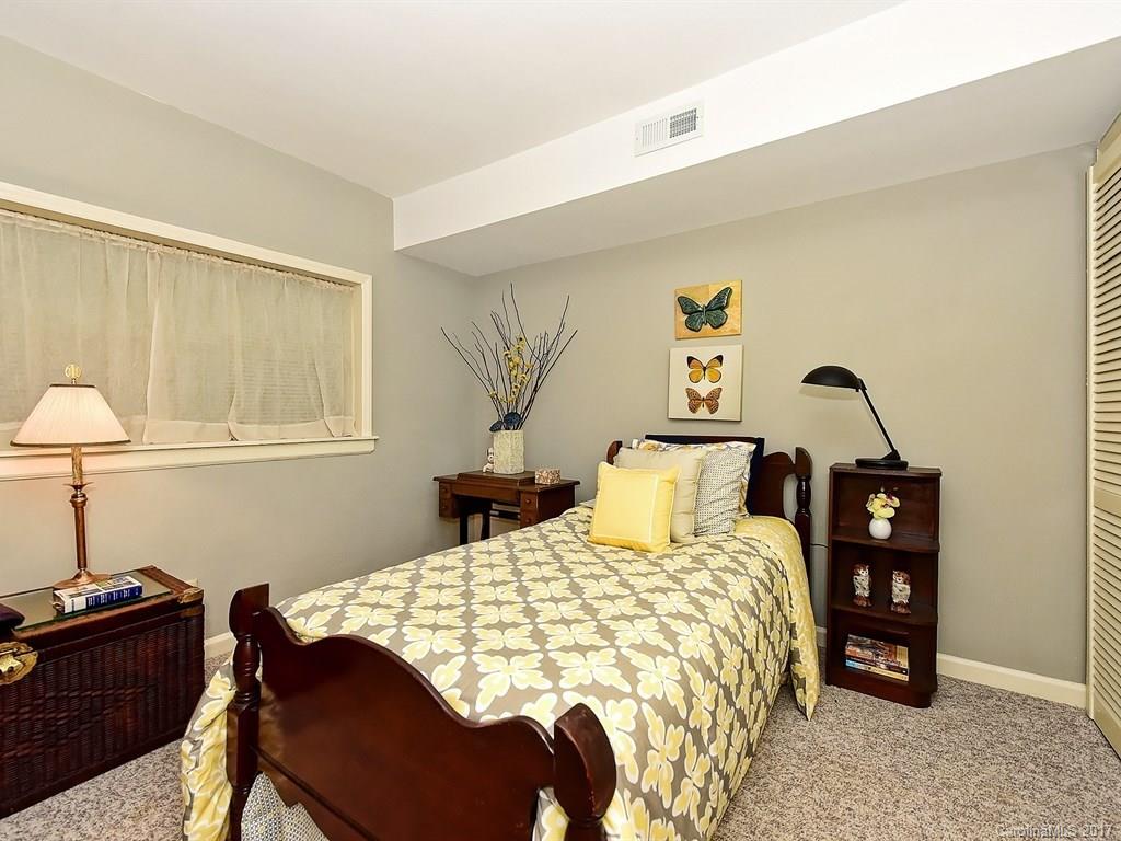 Tega Cay - Residential