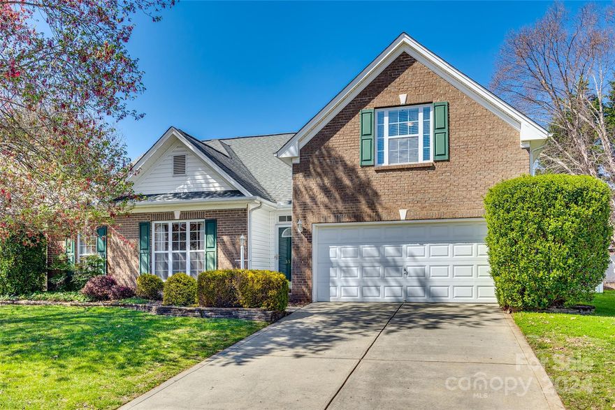 Don't miss this Waterstone ranch with bonus room upstairs. This home features 3 bedrooms and two full baths on the main level. Tile and wood floors throughout with carpet upstairs. Kitchen has corian counters and breakfast area. Great room offers a cathedral ceiling and gas log fireplace. Second floor bonus room. Relax on the heated and cooled sun room that overlooks the private back yard. Irrigation makes taking care of your lawn even easier. Come and make this home yours! Close to shopping/dining and uptown Charlotte.