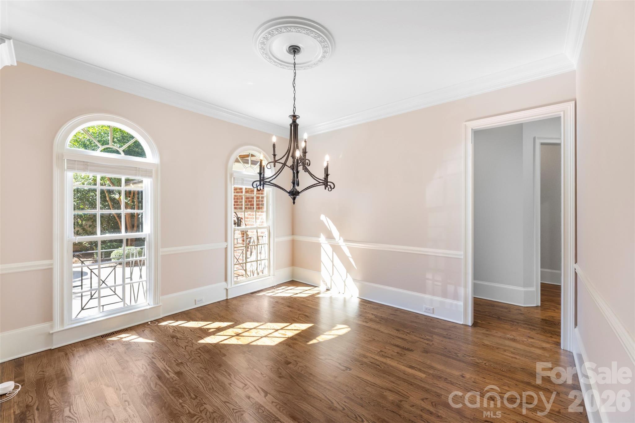 8928 Heydon Hall Circle