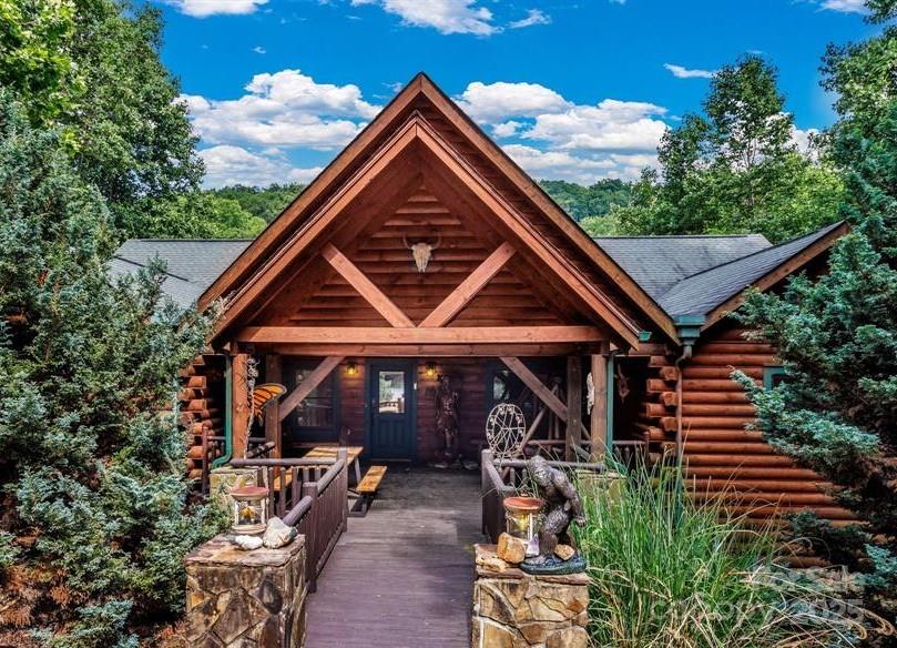 168 Atlantic Falls Trail