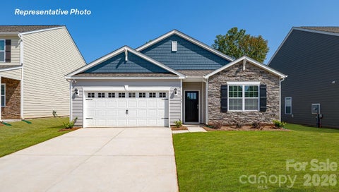 Photo of 612 17th Avenue Drive NE, Hickory, NC 28601 (MLS # 4393562)