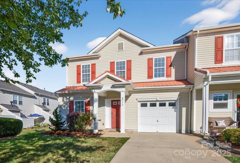 Photo of 6014 Black Heath Drive, Fort Mill, SC 29707 (MLS # 4311285)