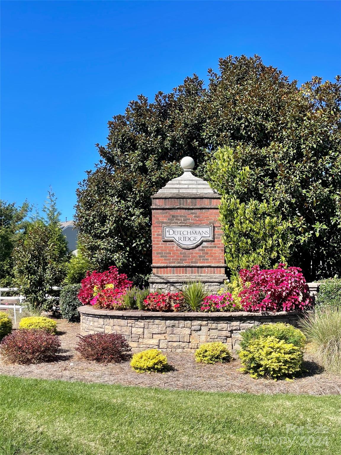 Dutchmans Ridge - Residential