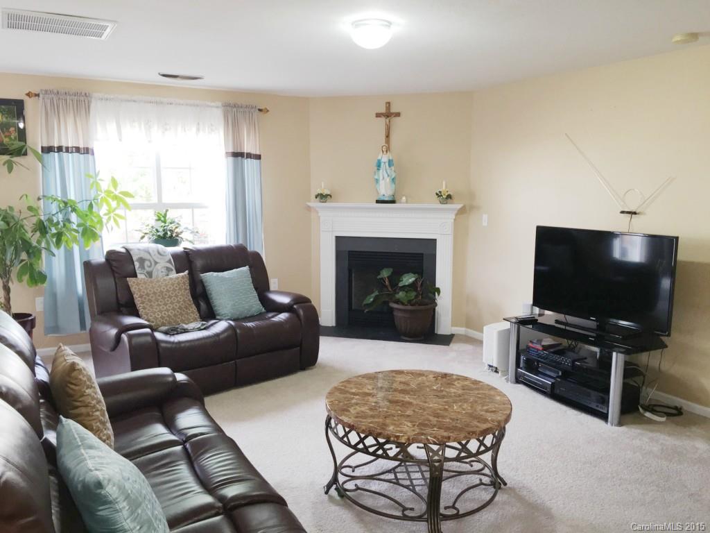 Waterlyn - Residential