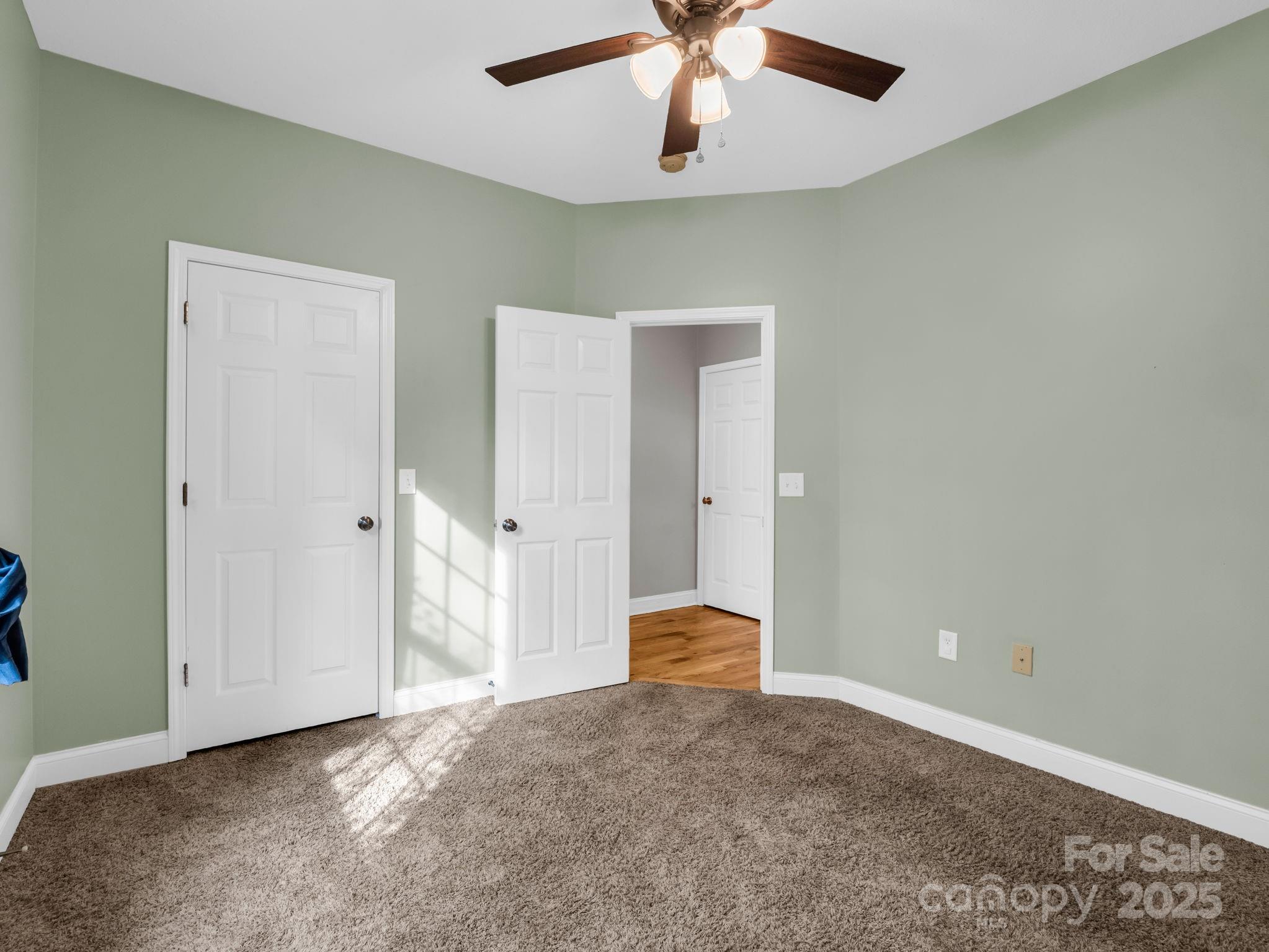 Vista At The Riverbank - Residential