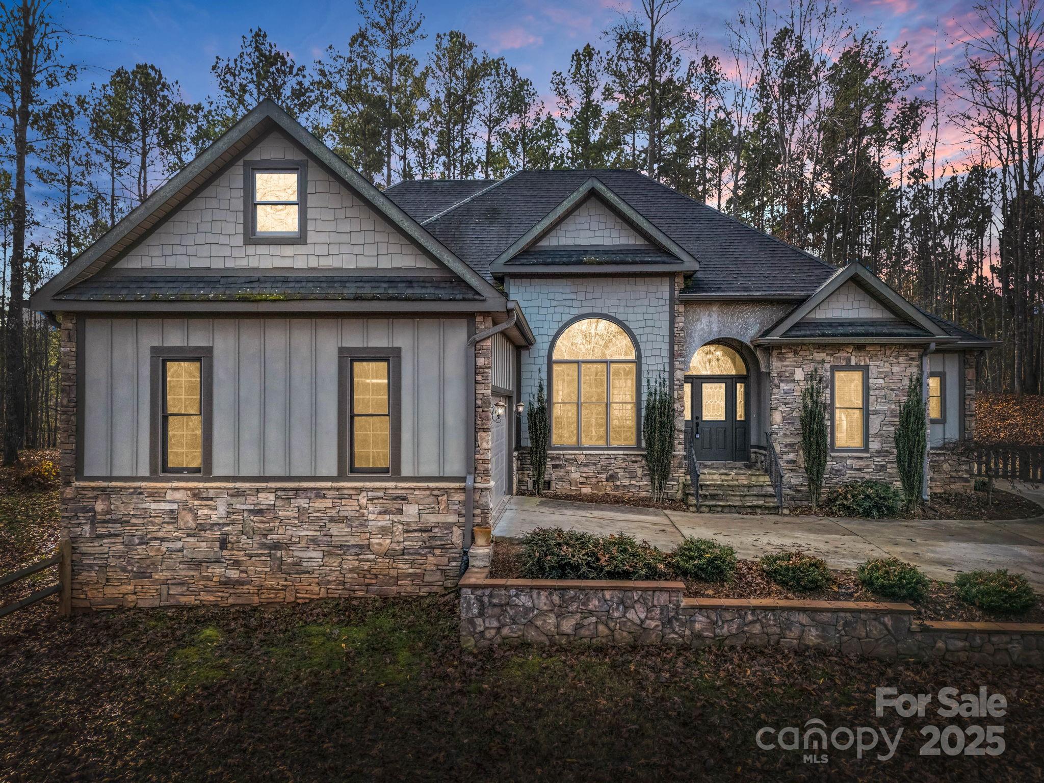 Vista At The Riverbank - Residential