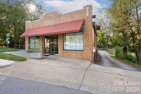 Photo of 8 Magnolia Avenue, Asheville, NC 28801 (MLS # 4421088)