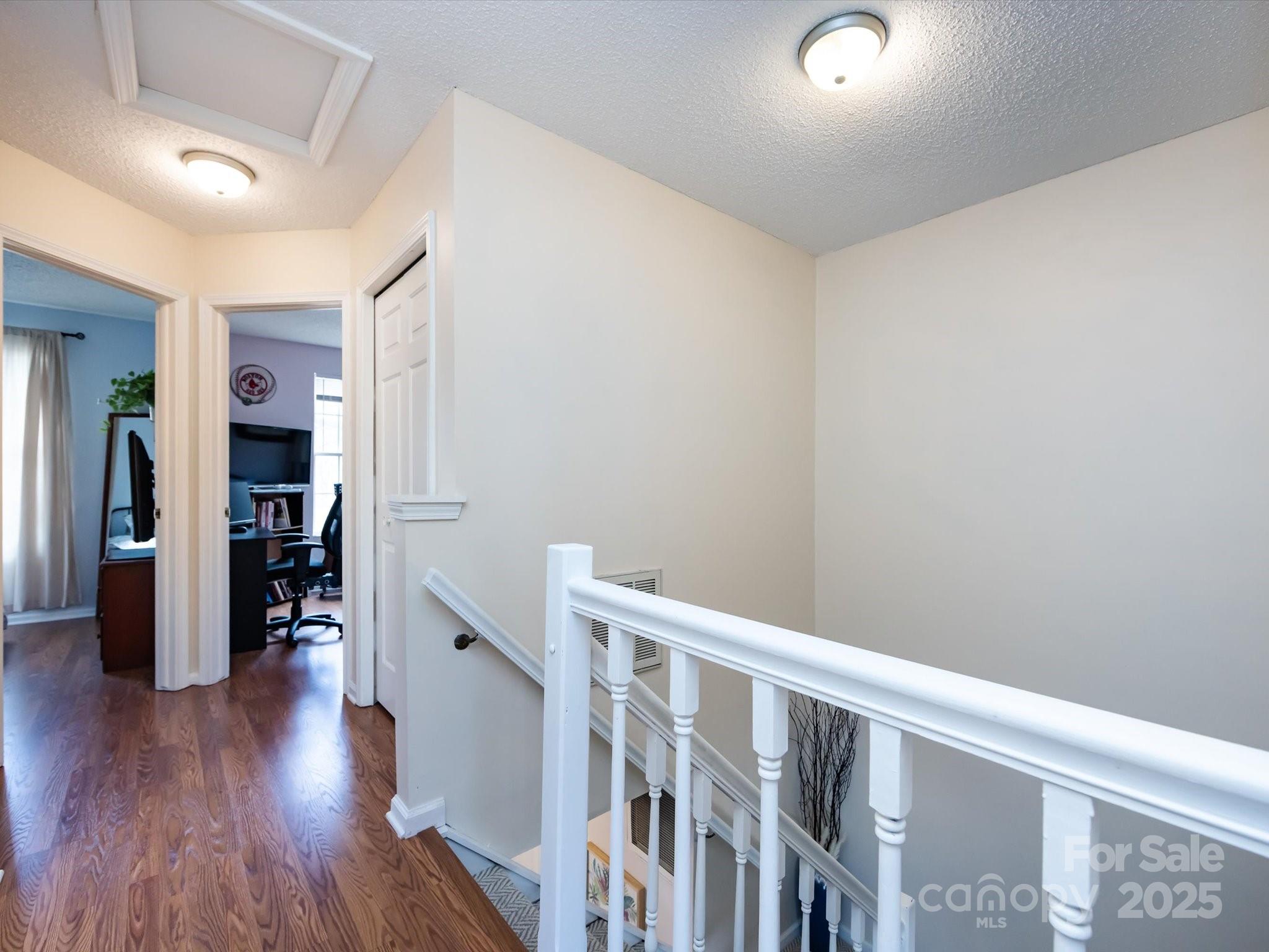 Sardis Glen - Residential