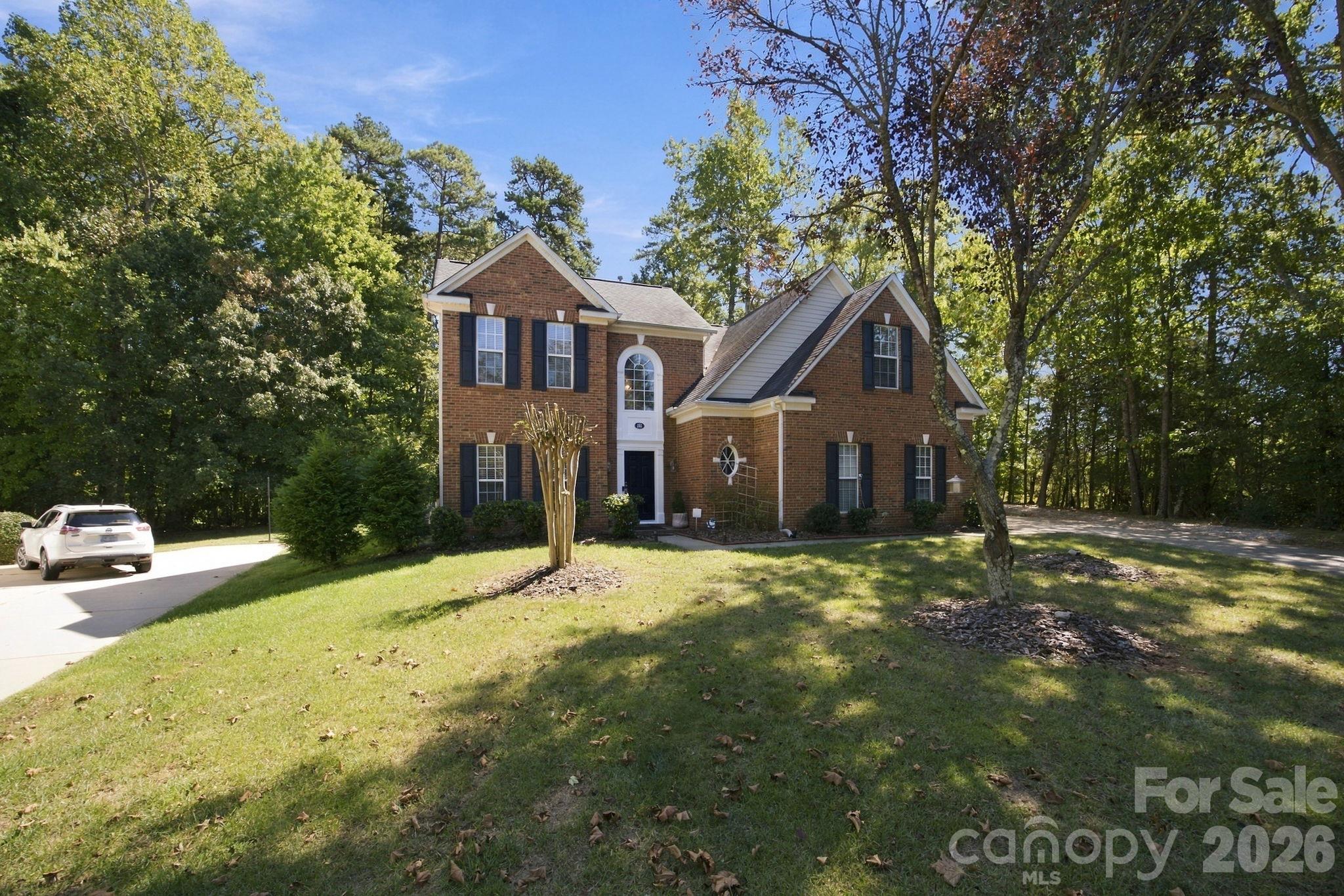 195 Huntly Lane