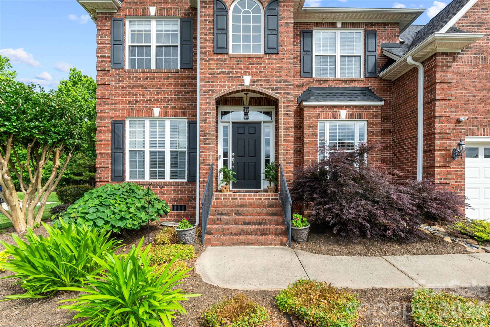 5649 Old Town Lane