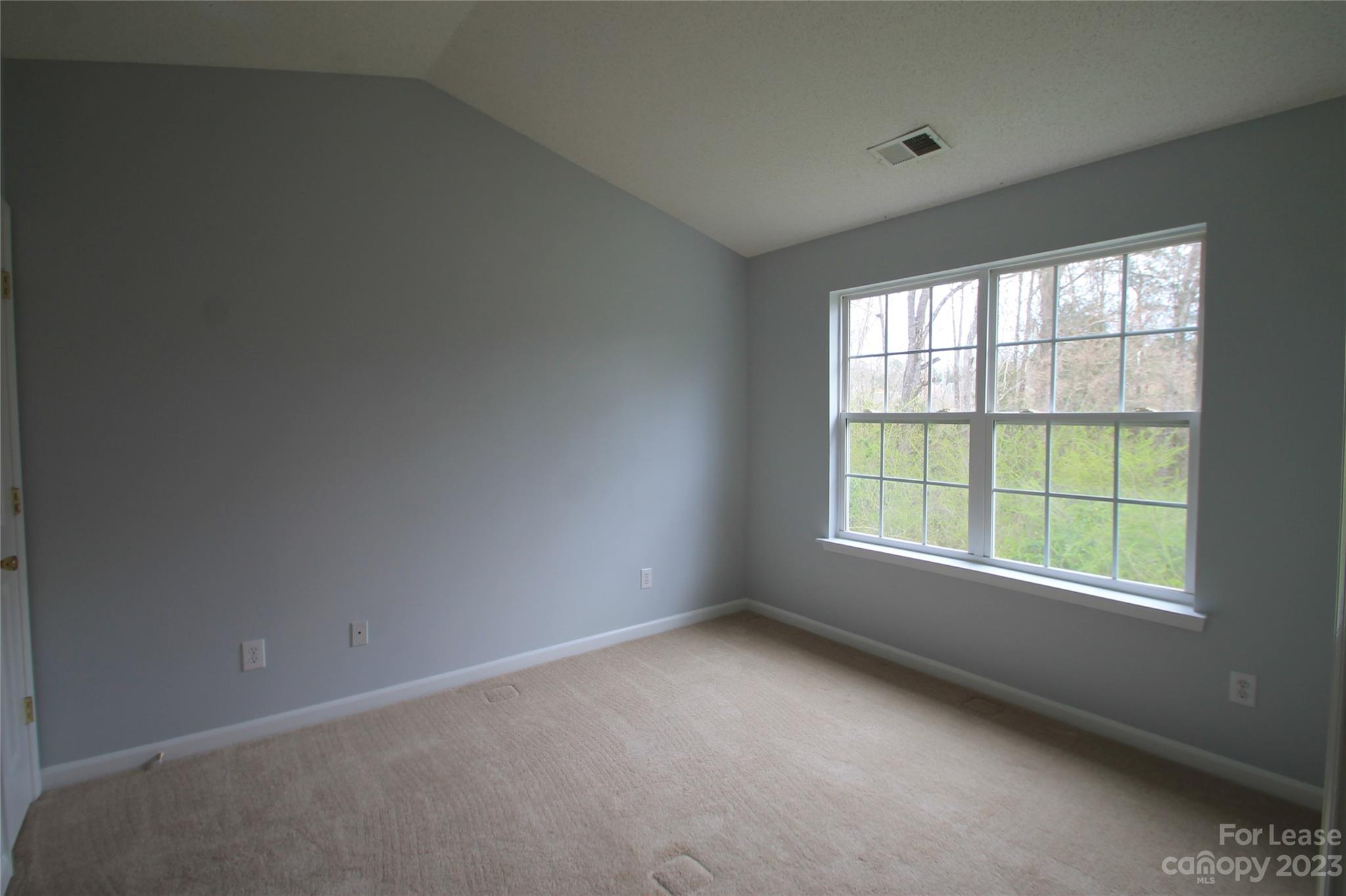 Townes at River Crossing - Residential Lease