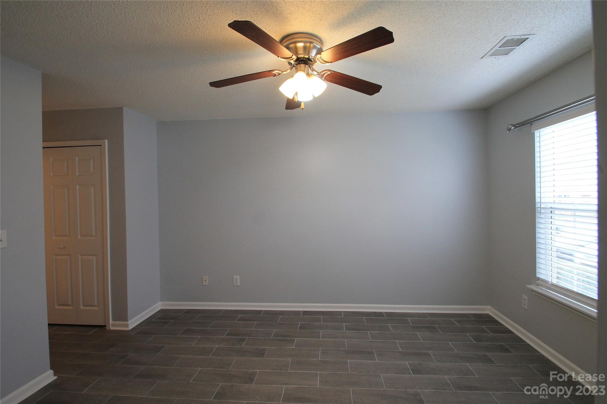 Townes at River Crossing - Residential Lease