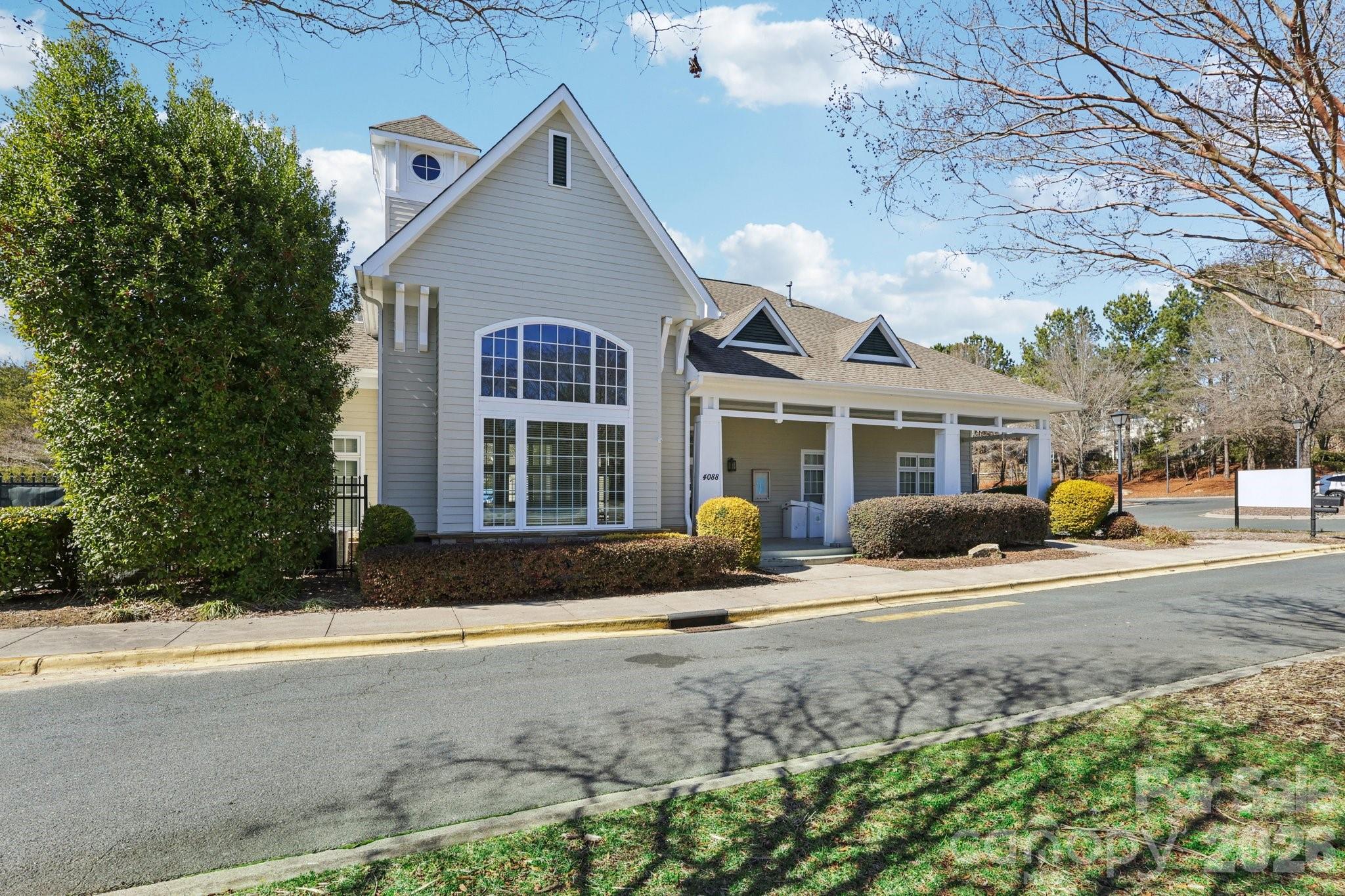 Lake Shore On Lake Wylie - Residential