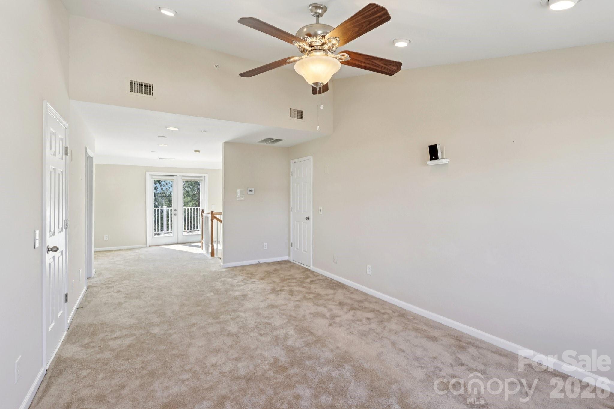 Lake Shore On Lake Wylie - Residential