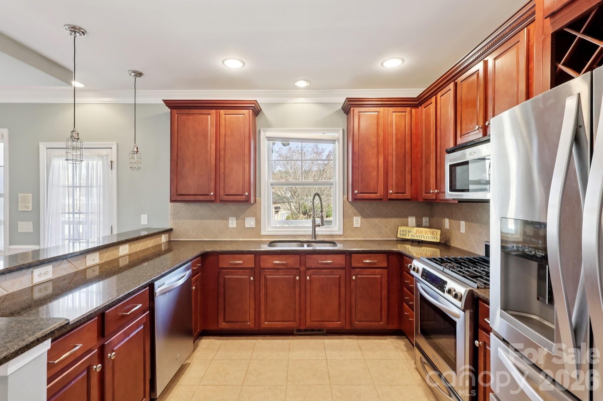 Lake Shore On Lake Wylie - Residential