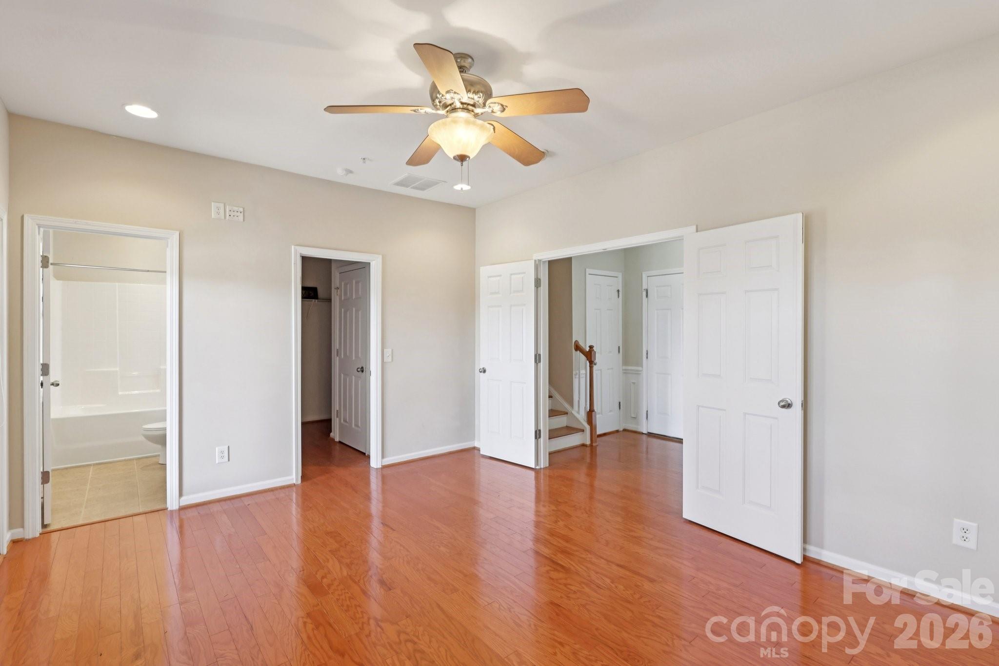 Lake Shore On Lake Wylie - Residential