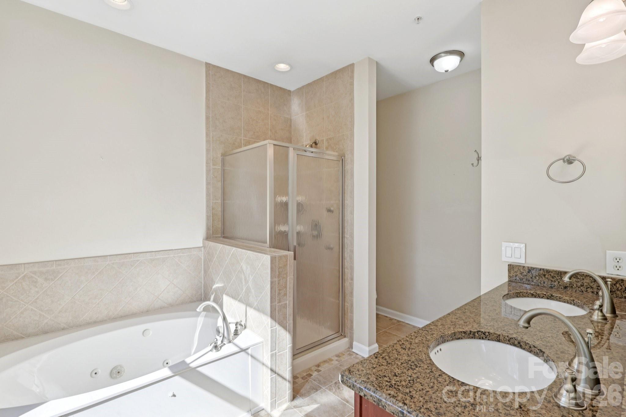 Lake Shore On Lake Wylie - Residential