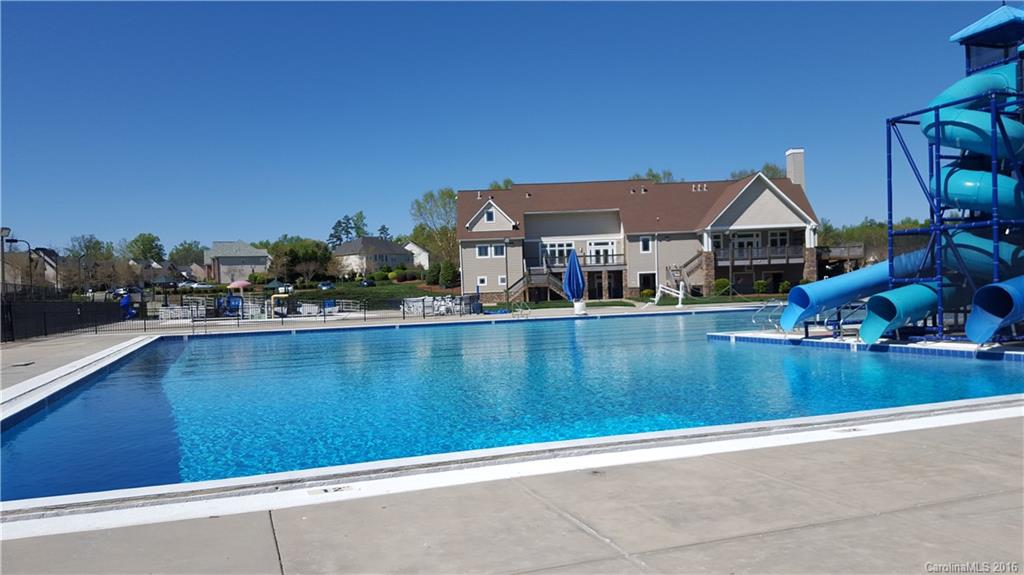 Moss Creek Village - Residential