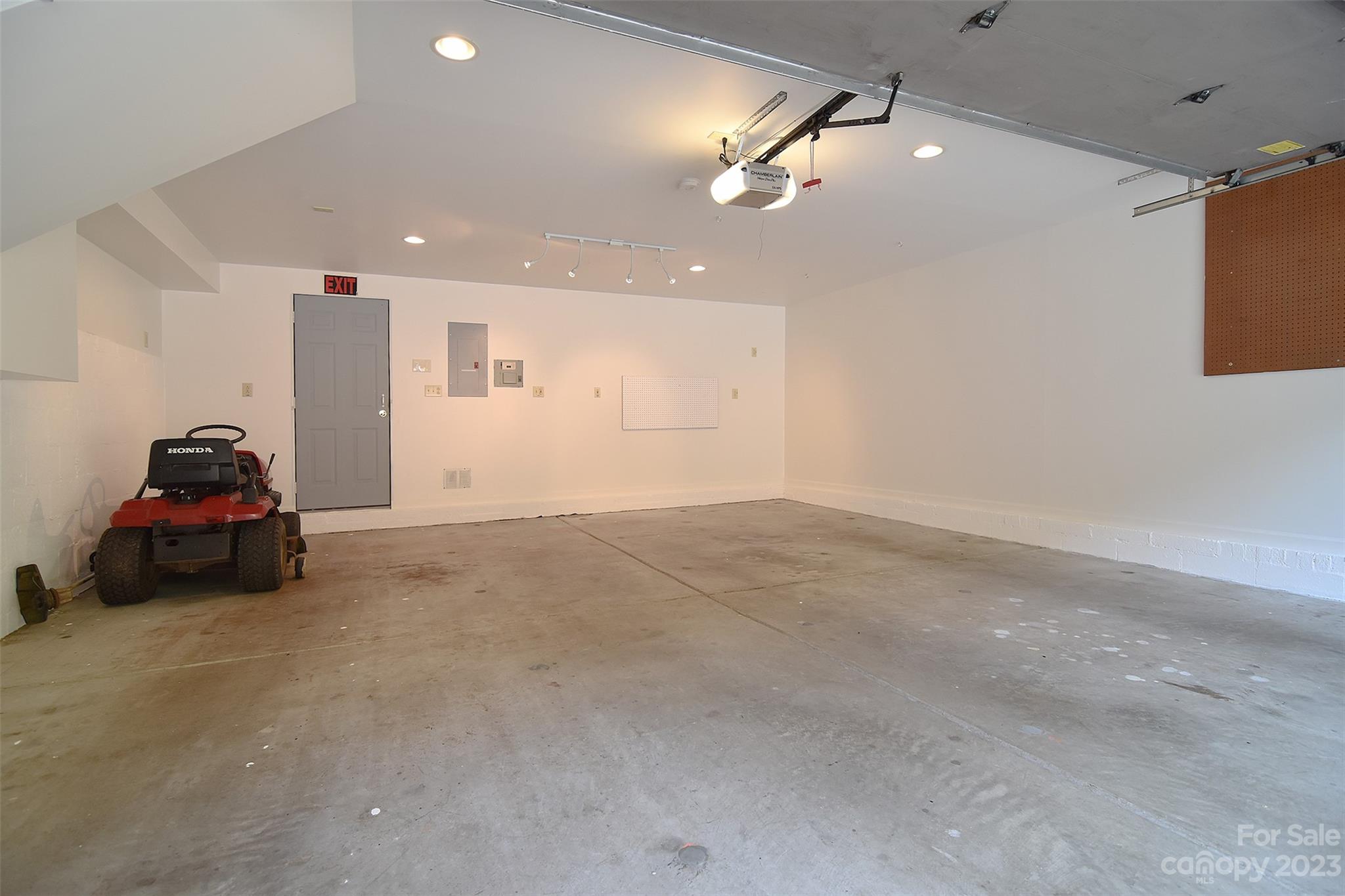 Raintree - Residential