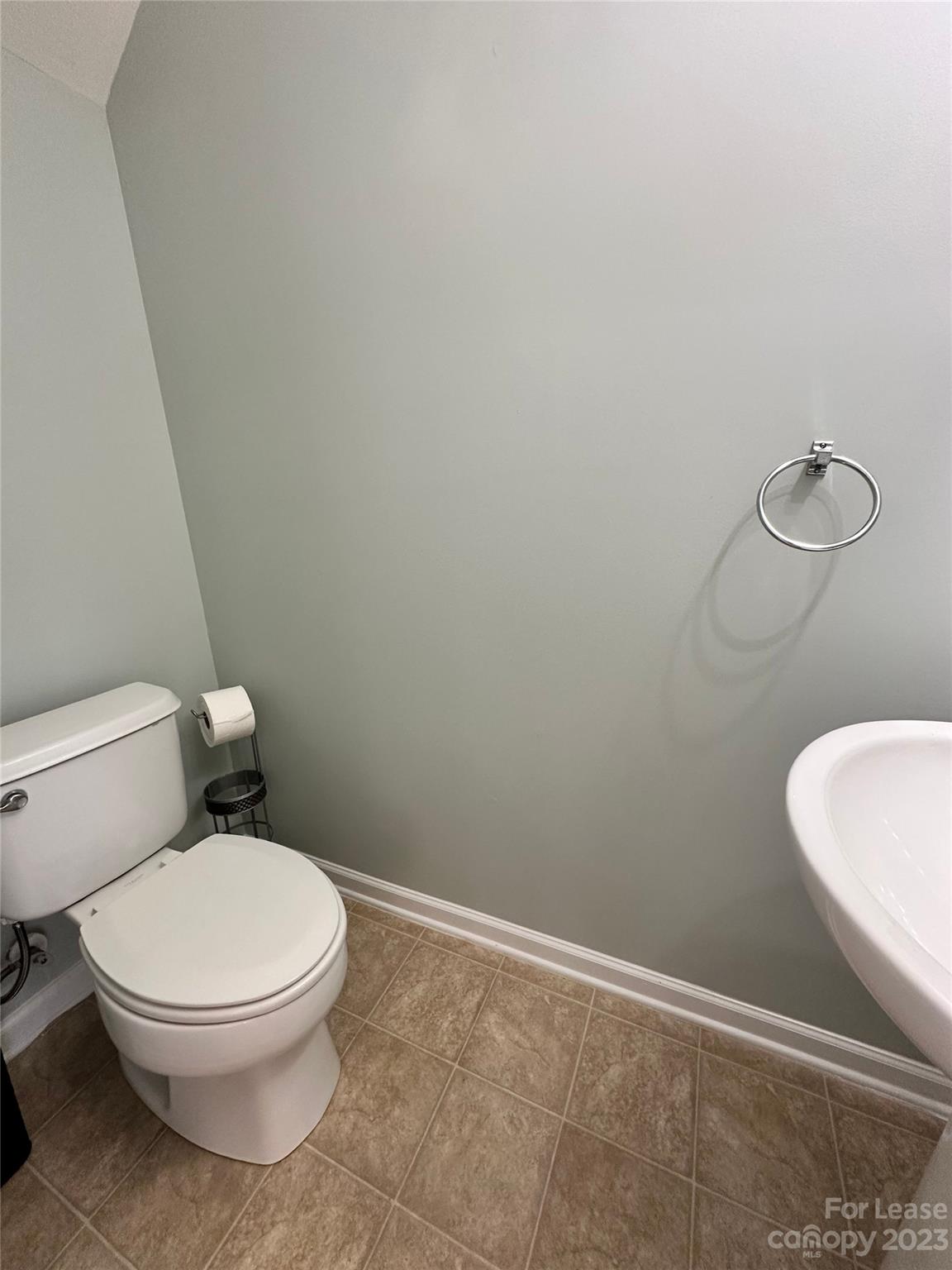 Lexington Commons - Residential Lease