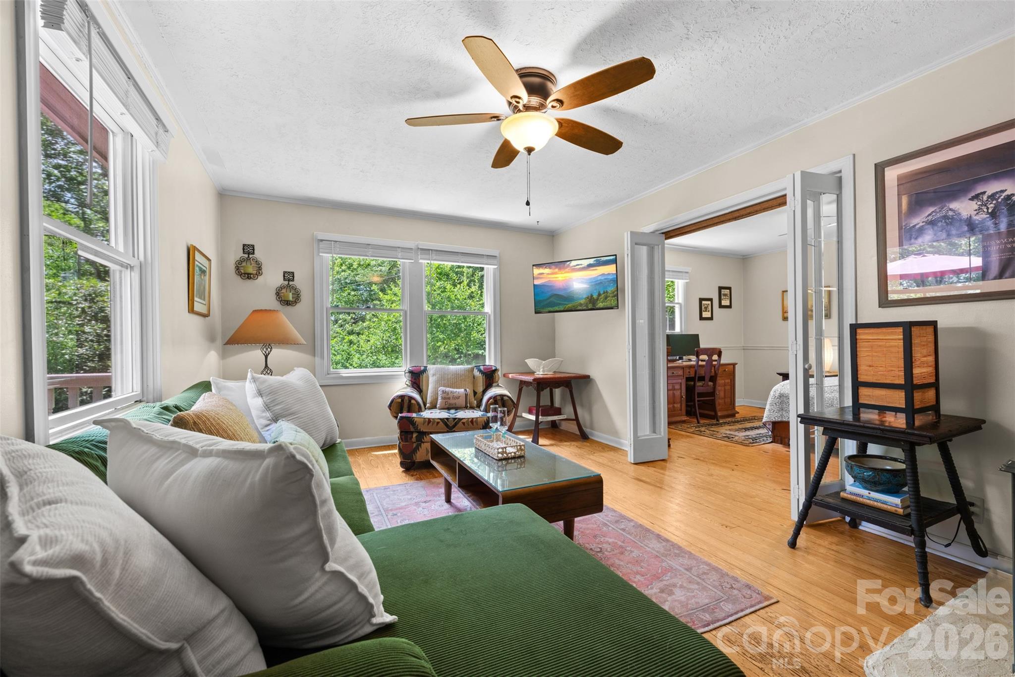 260 Sunny Acres Overlook 10-12