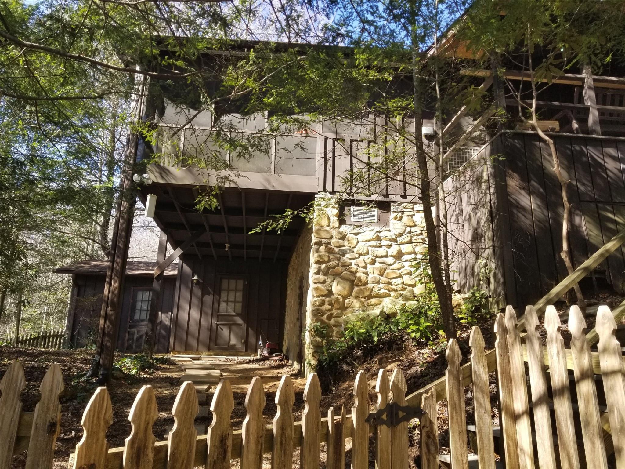 Lake Tahoma - Residential