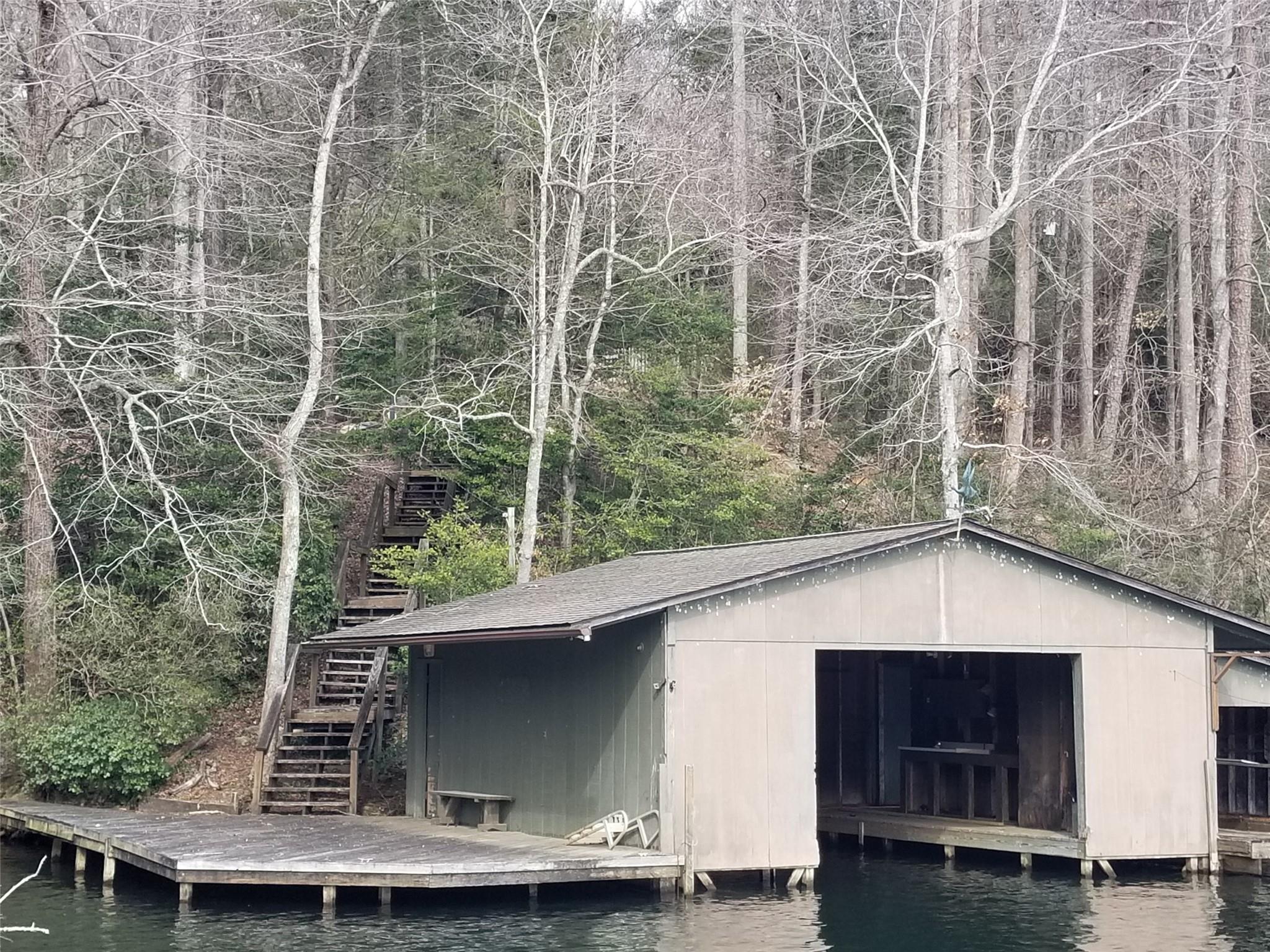 Lake Tahoma - Residential