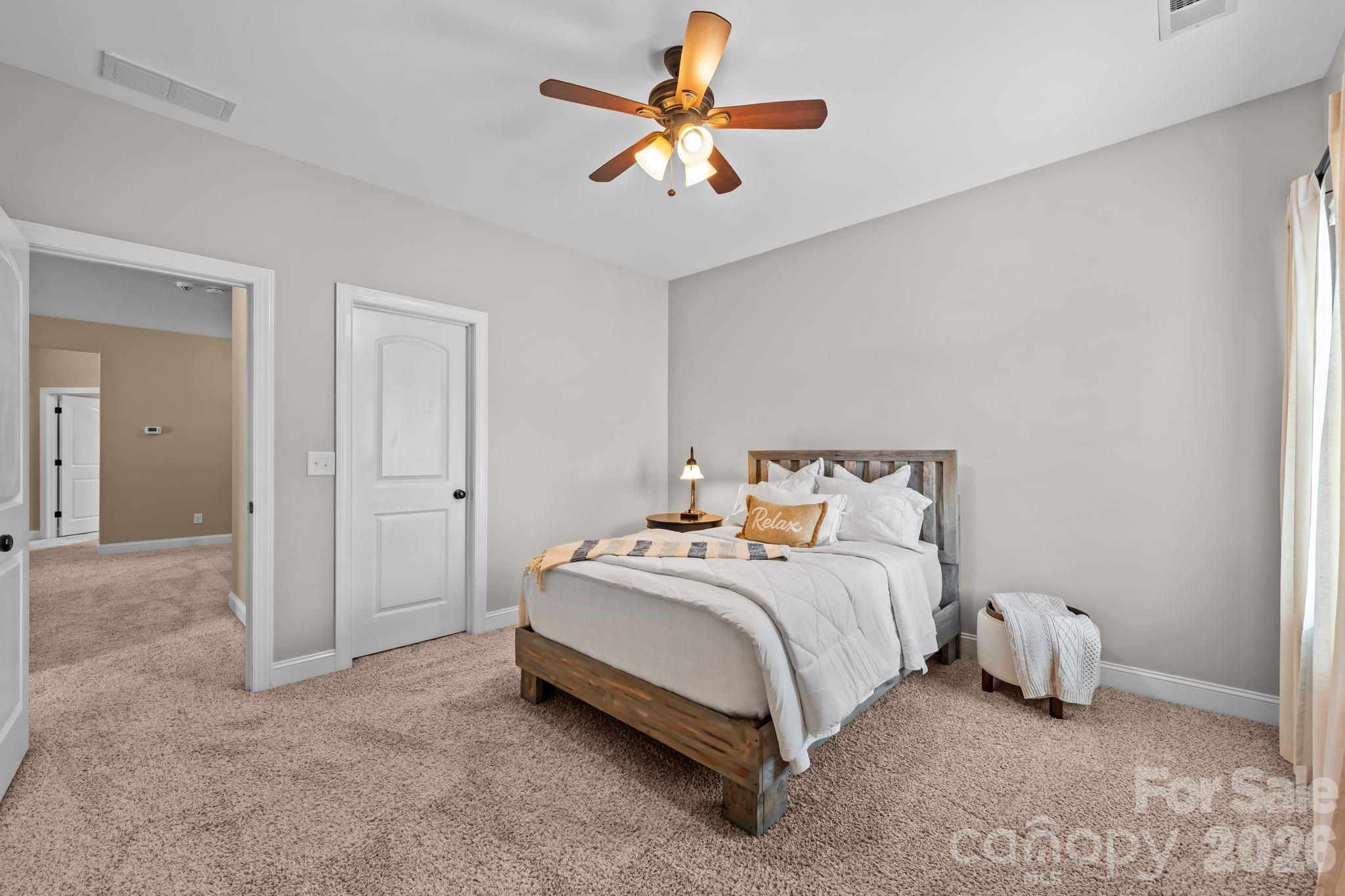 SERENITY POINT - Residential