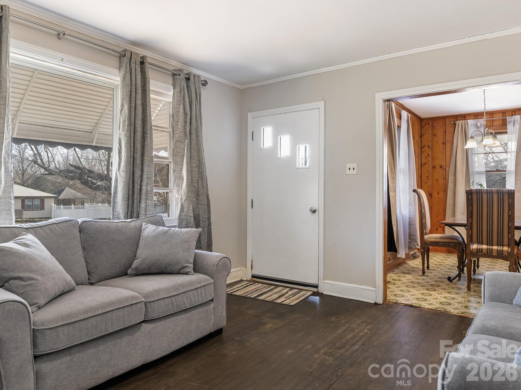 1729 Mt Gallant Road